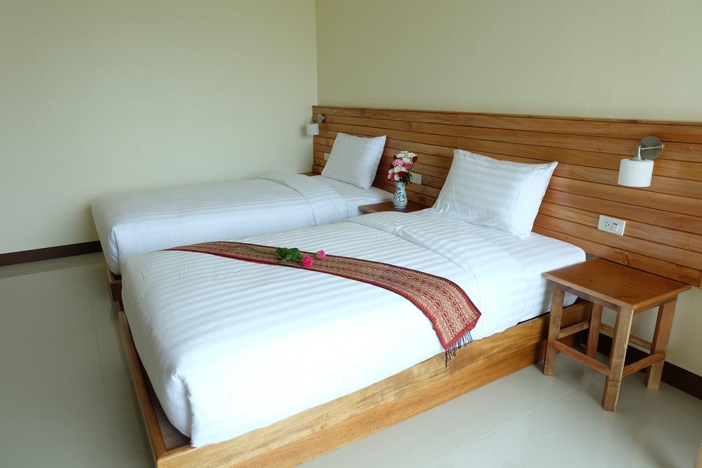 Chatin Guesthouse Khao Lak Esterno foto