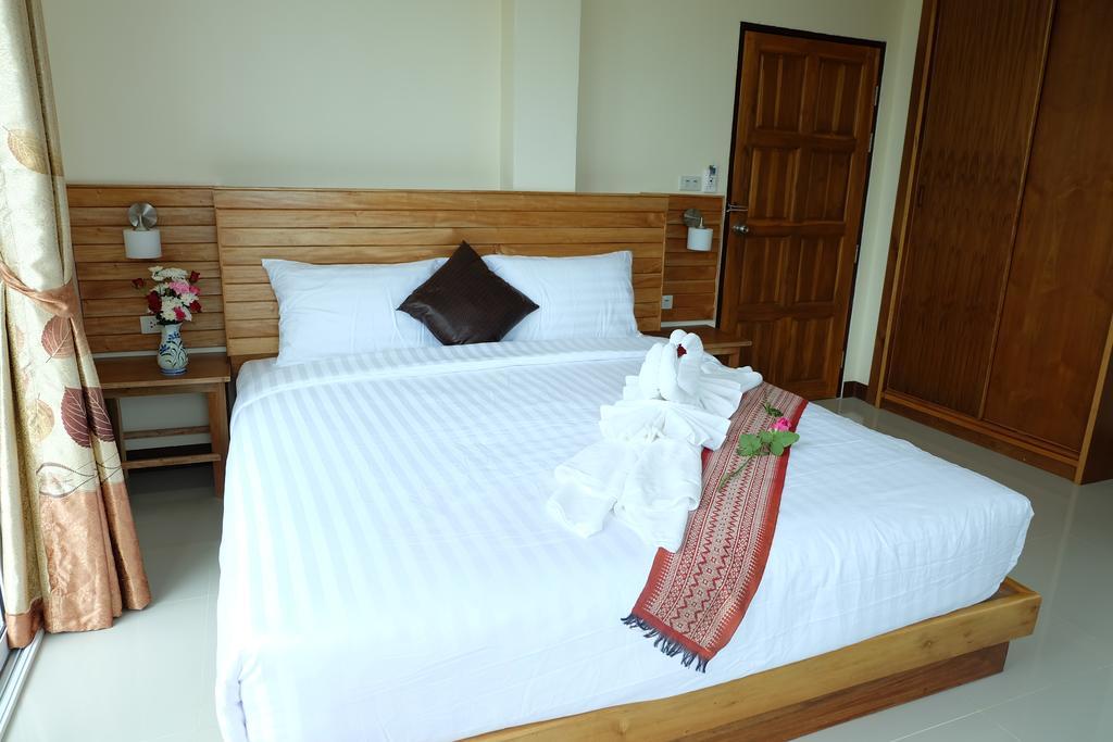 Chatin Guesthouse Khao Lak Esterno foto