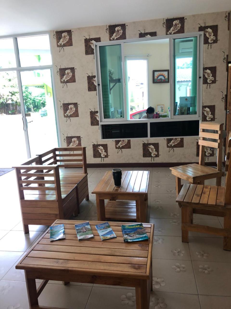 Chatin Guesthouse Khao Lak Esterno foto